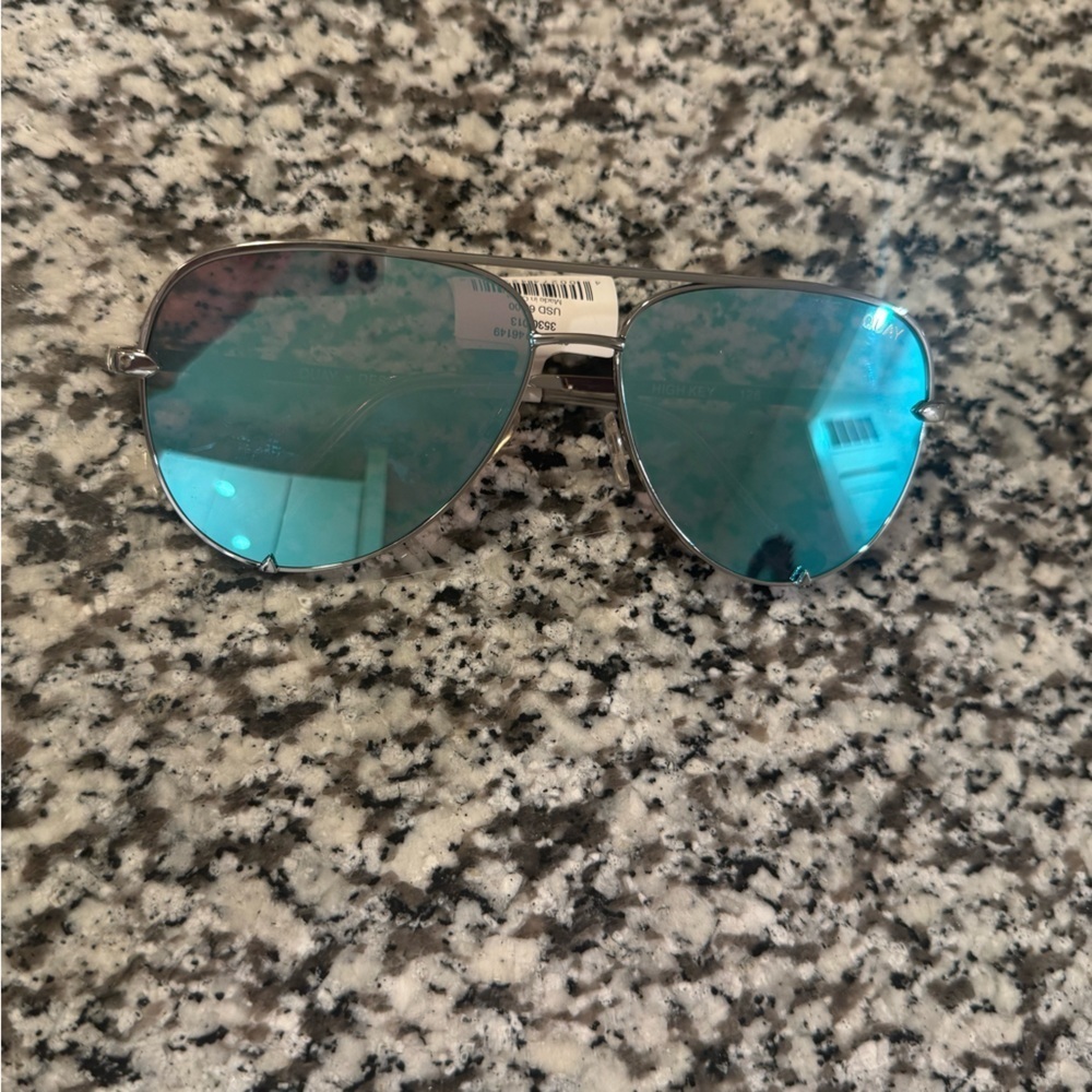 Quay sunglasses